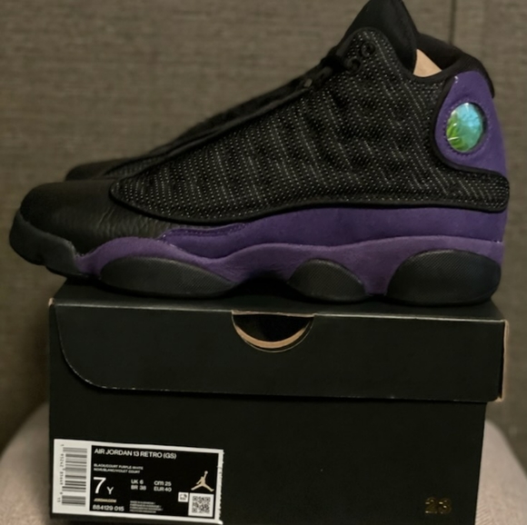‼❌SOLD❌Jordan 13 Retro Court Purple (GS) - Picture 2 of 9